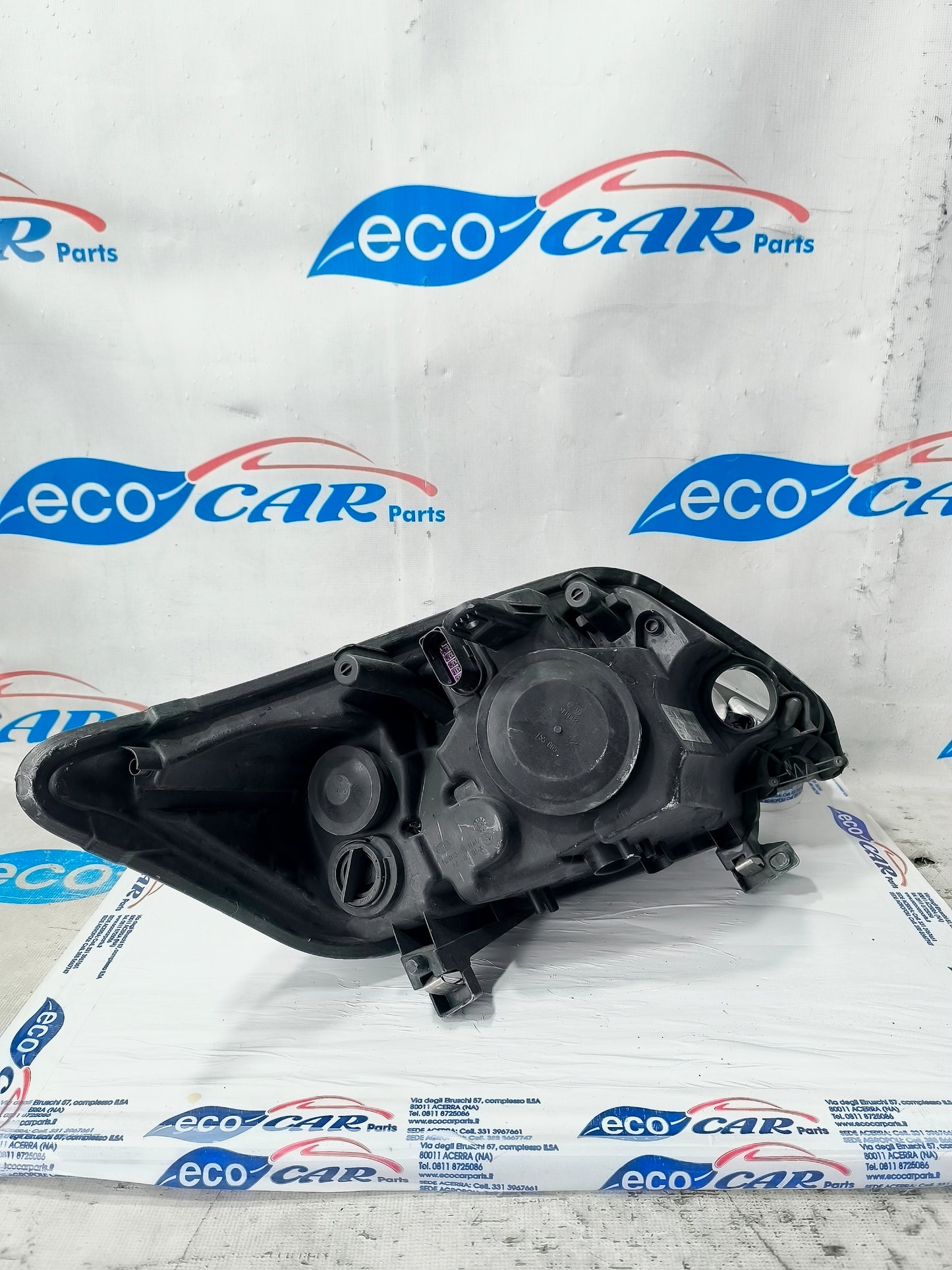 Ford Kuga 2010 ecoAG6292 left front light