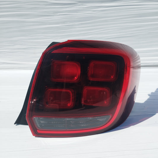 Fanale posteriore dx Dacia Sandero 2018 cod: 265506147r ecoDM015