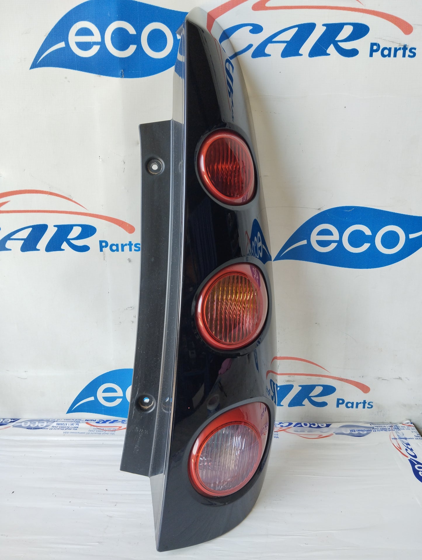 Rechtes Rücklicht Smart ForFour 2005 ecoAG5516