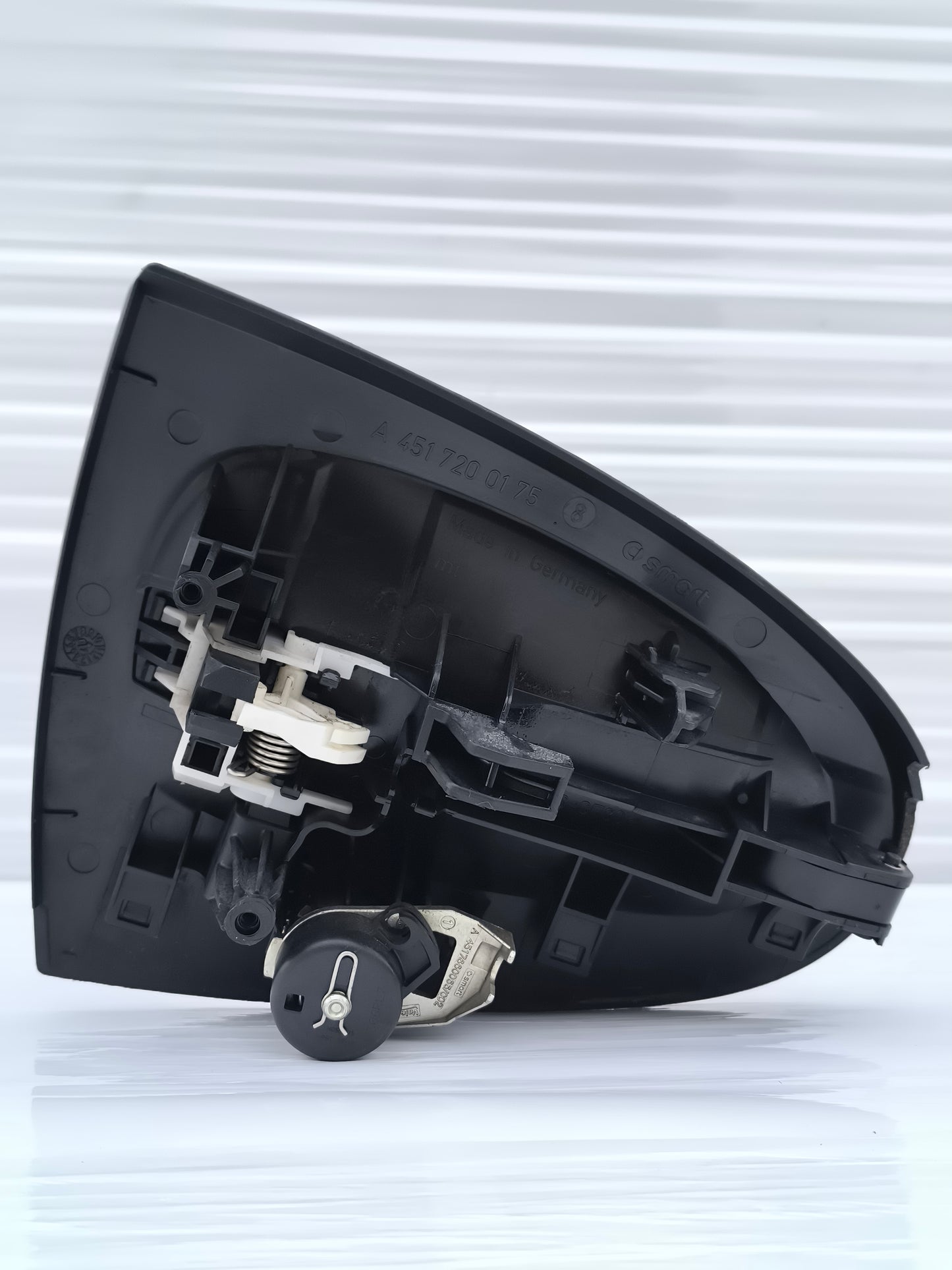 Maniglia esterna sx Smart 451 codice: a4517200175 ecoAG7811