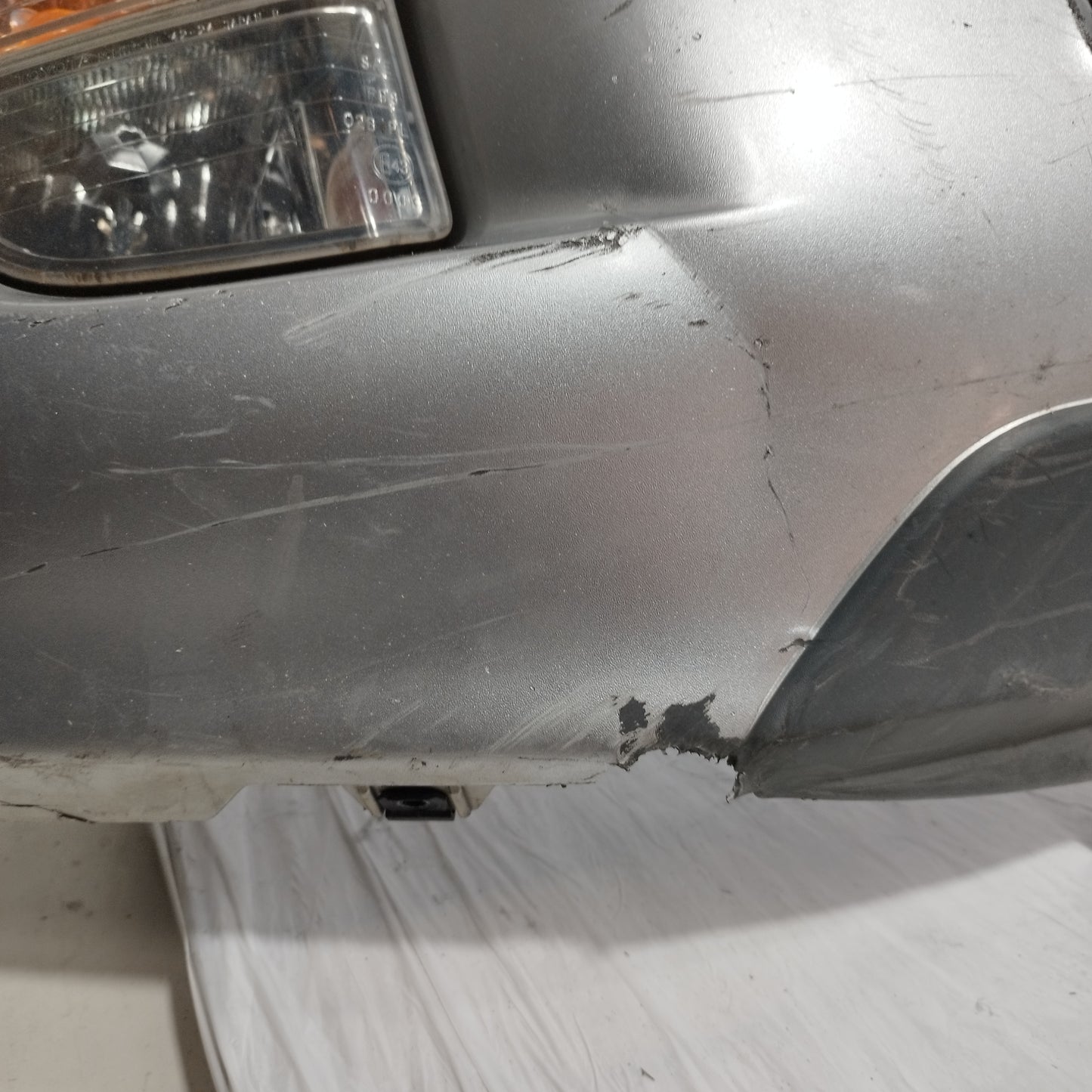 Paraurti anteriore grigio Rav 4 2003 ecoAC13584