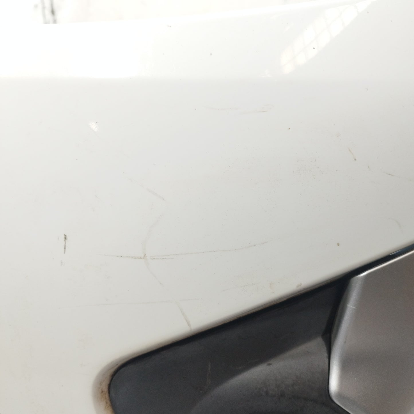 White Front Bumper Renault Twingo 2010 ecoAC10221