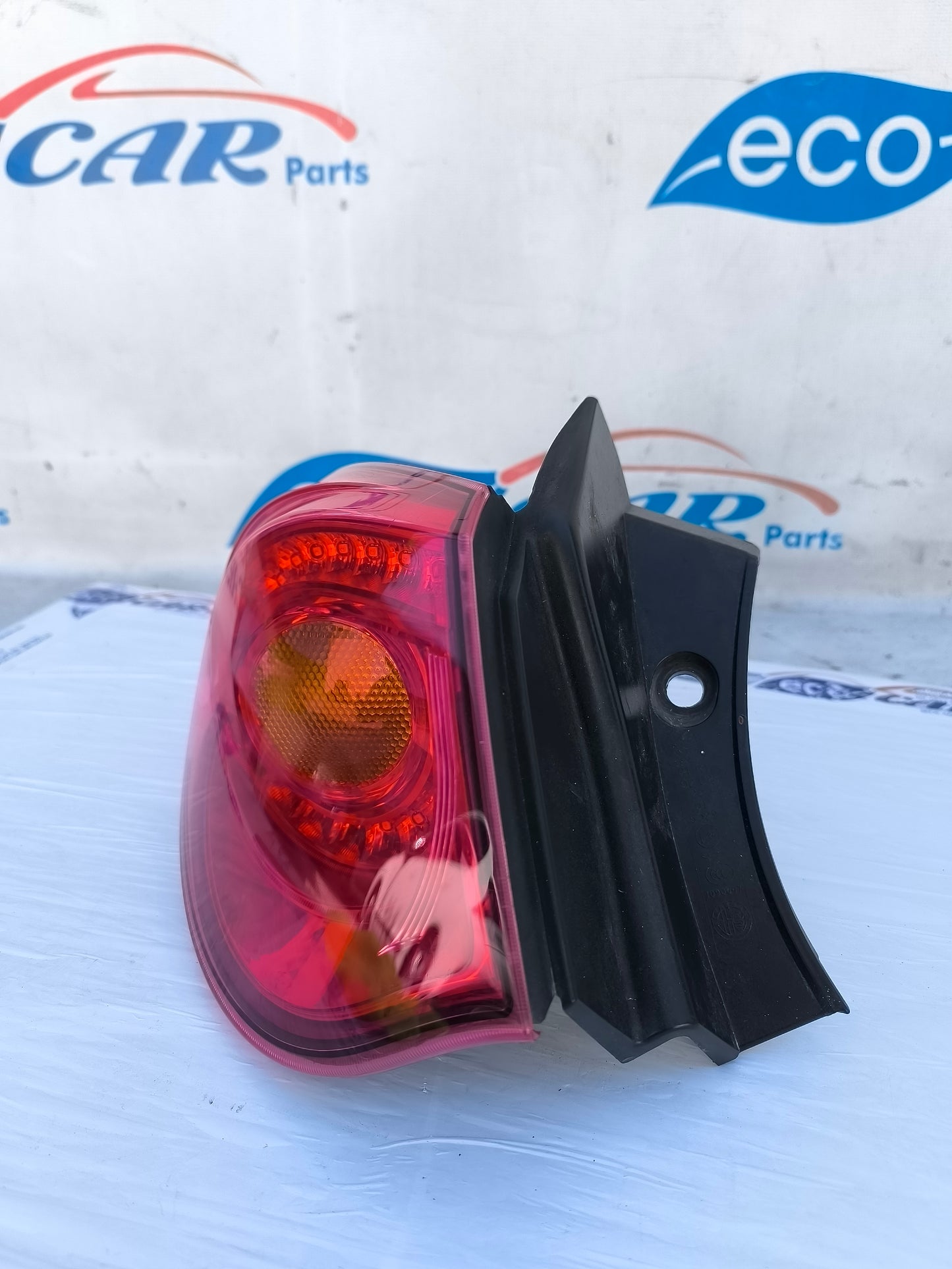 Alfa Romeo Giulietta ecoAG5864 external left rear light