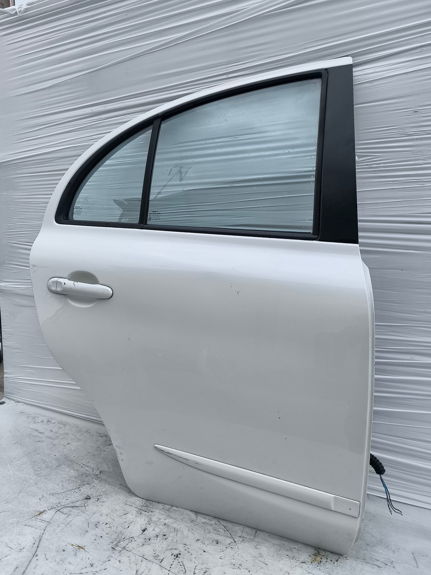 Sportello posteriore dx bianco Nissan Micra k13 2010-2013 ecoAG8016