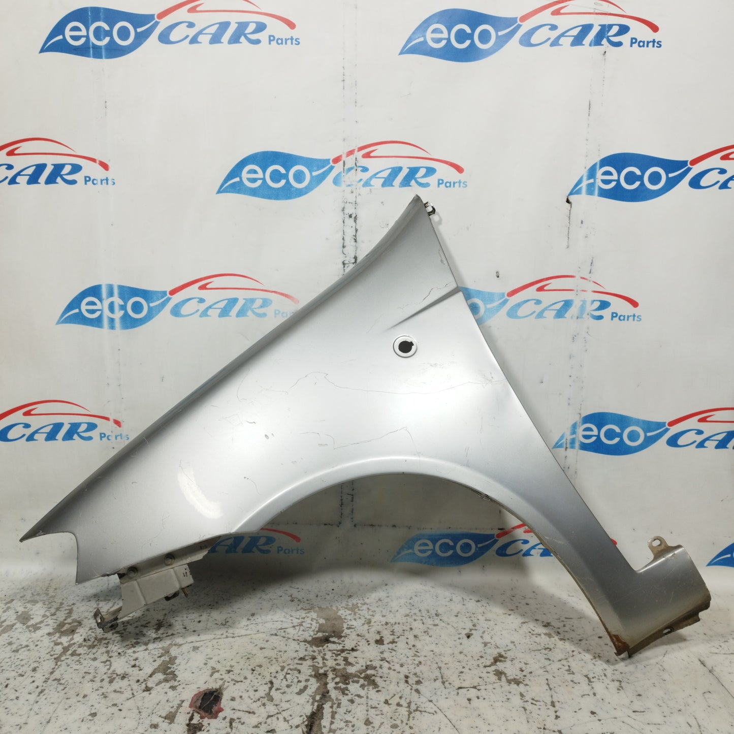 Parafango anteriore sx grigio argento Fiat Punto 2005 ecoAC10464