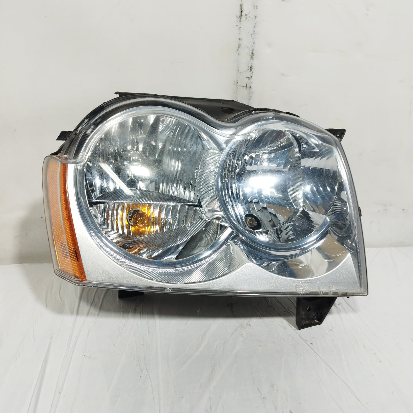 Fanale anteriore Dx Jeep Grand Cherokee 2007 Cod: 55156670AI ecoAC14538