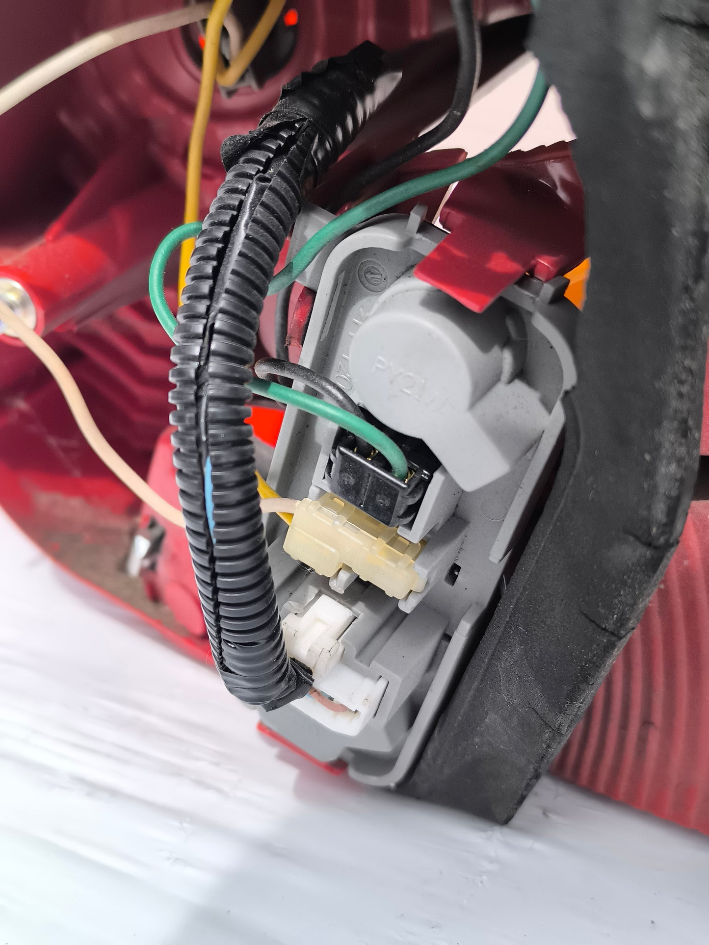 Fanale posteriore sx Toyota Yaris II (XP90) anno 2006-2009 ecoAG8388
