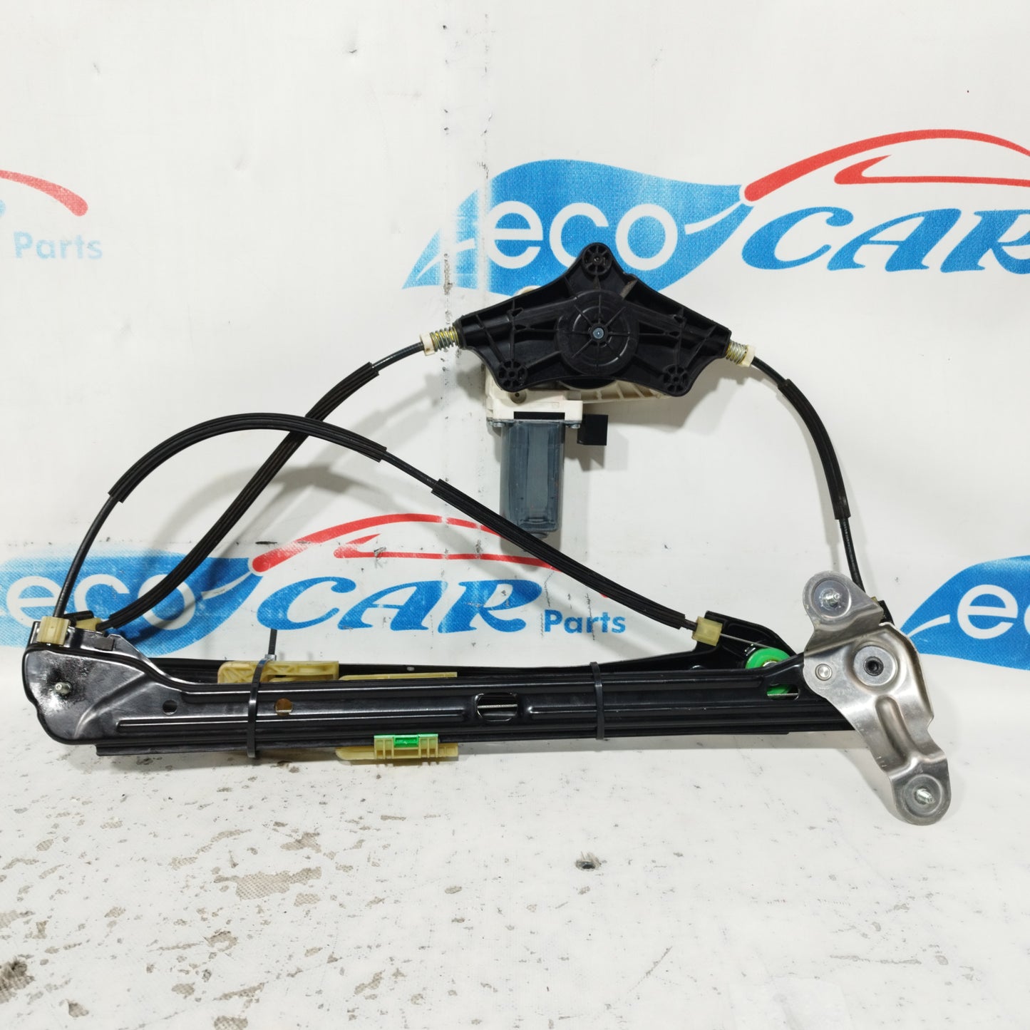Front right rack Volkswagen Golf 7 2016 Code: C03533-105 ecoAC10559