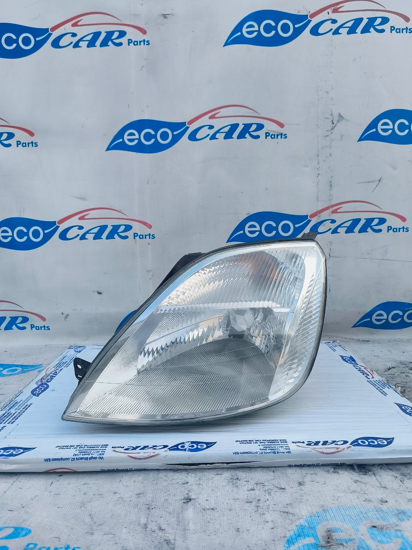 Fanale anteriore sx Ford Fiesta 2004 ecoAG6278