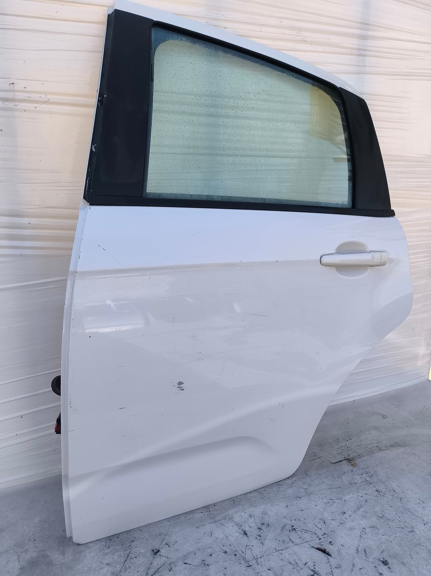 Sportello posteriore sx bianco Citroën C3 anno 2009-2016 ecoAG7943
