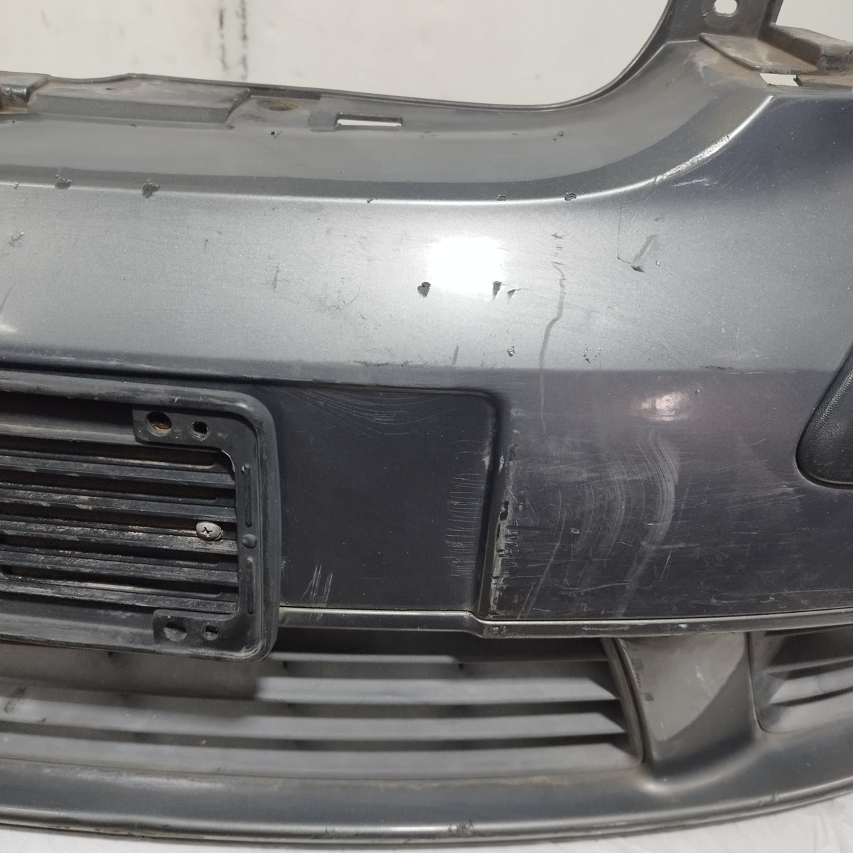 Paraurti anteriore grigio scuro Volkswagen Golf Plus 2005-2009 cod: 5M0807221 ecoAC16614