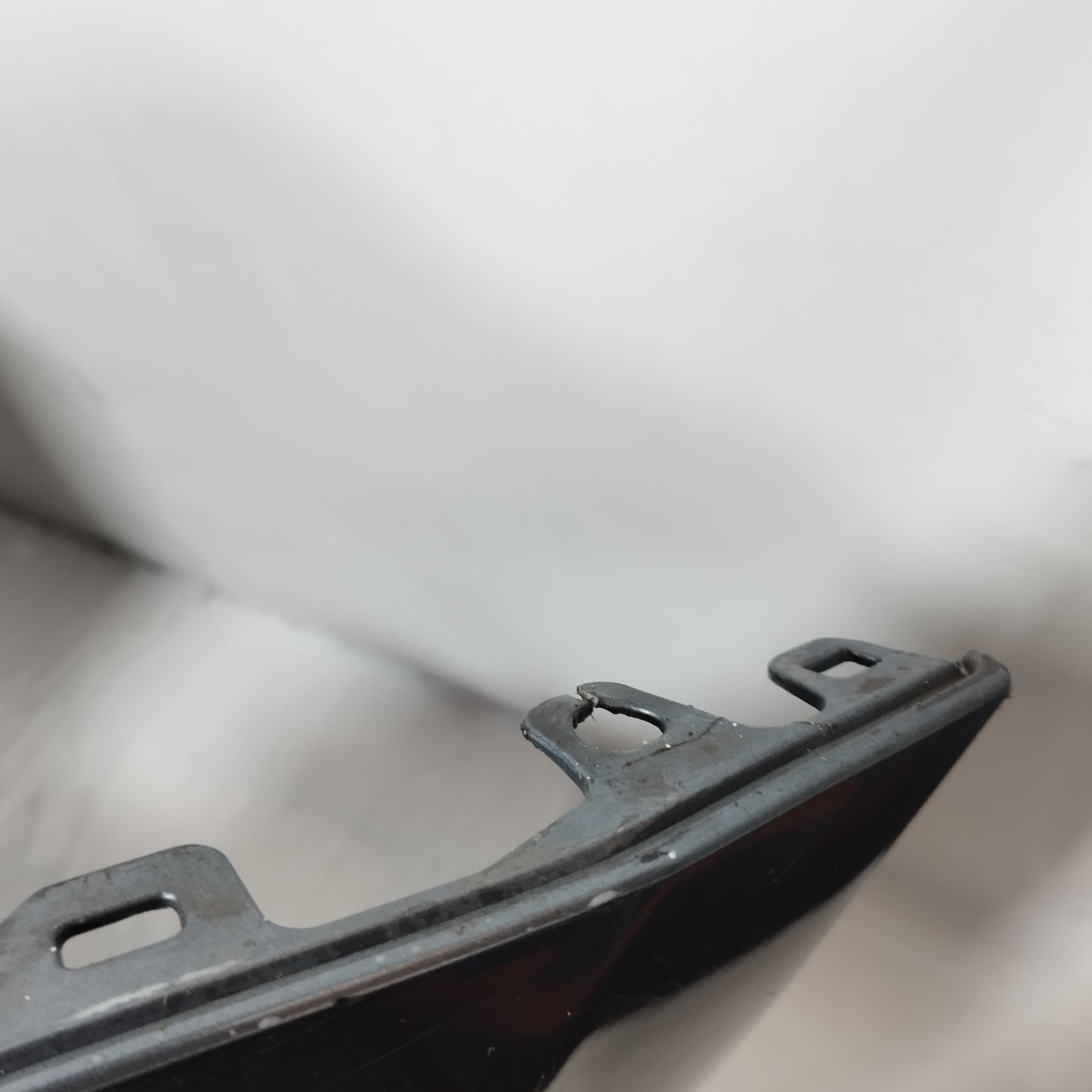 Paraurti anteriore grigio scuro Citroen C3 Picasso 2010 ecoAC13415