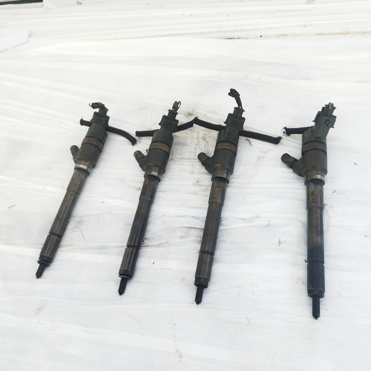 Iniettori Chevrolet Captiva (2WD / 4WD) 2.0 D 2006-2013 cod: 0445110270 ecoAC16009