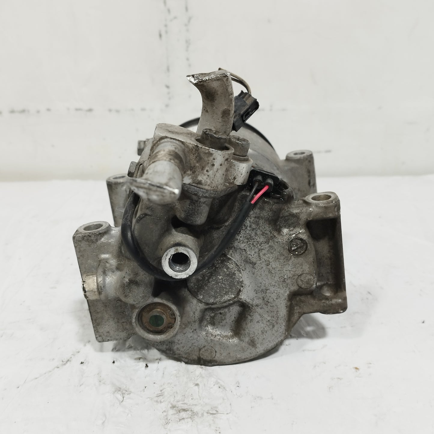 Compressore a / c Mercedes Classe A (W169) / Classe B (W245) 1.5 B W160 2004-2012 cod: A0022306811 ecoAC15536