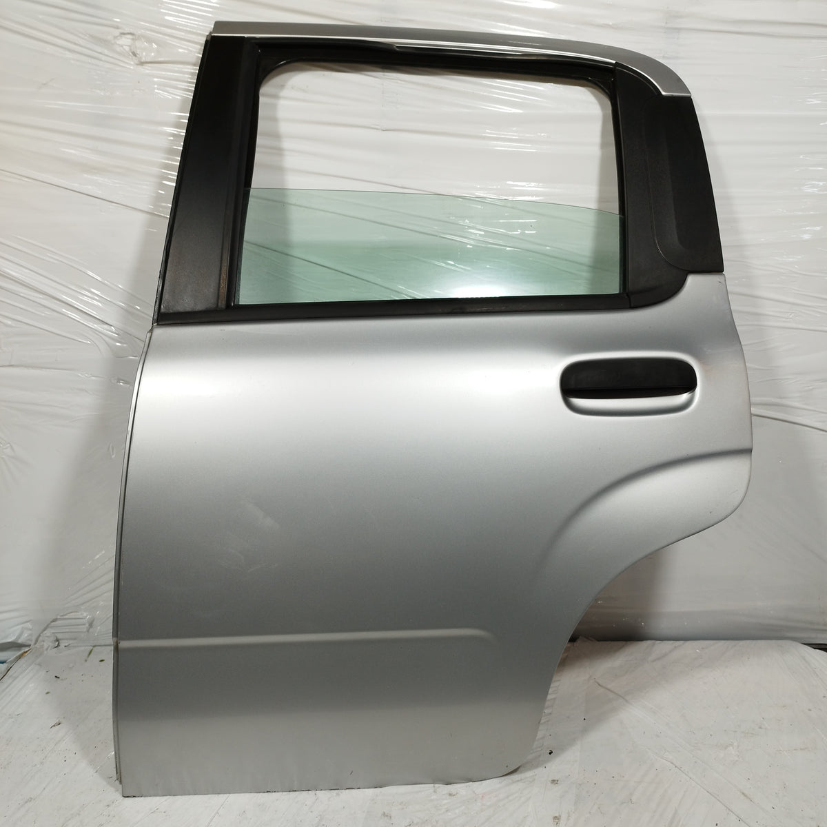 Sportello posteriore sx  grigio  Fiat New Panda III (312 / 319) 2012-2024 ecoAC17467