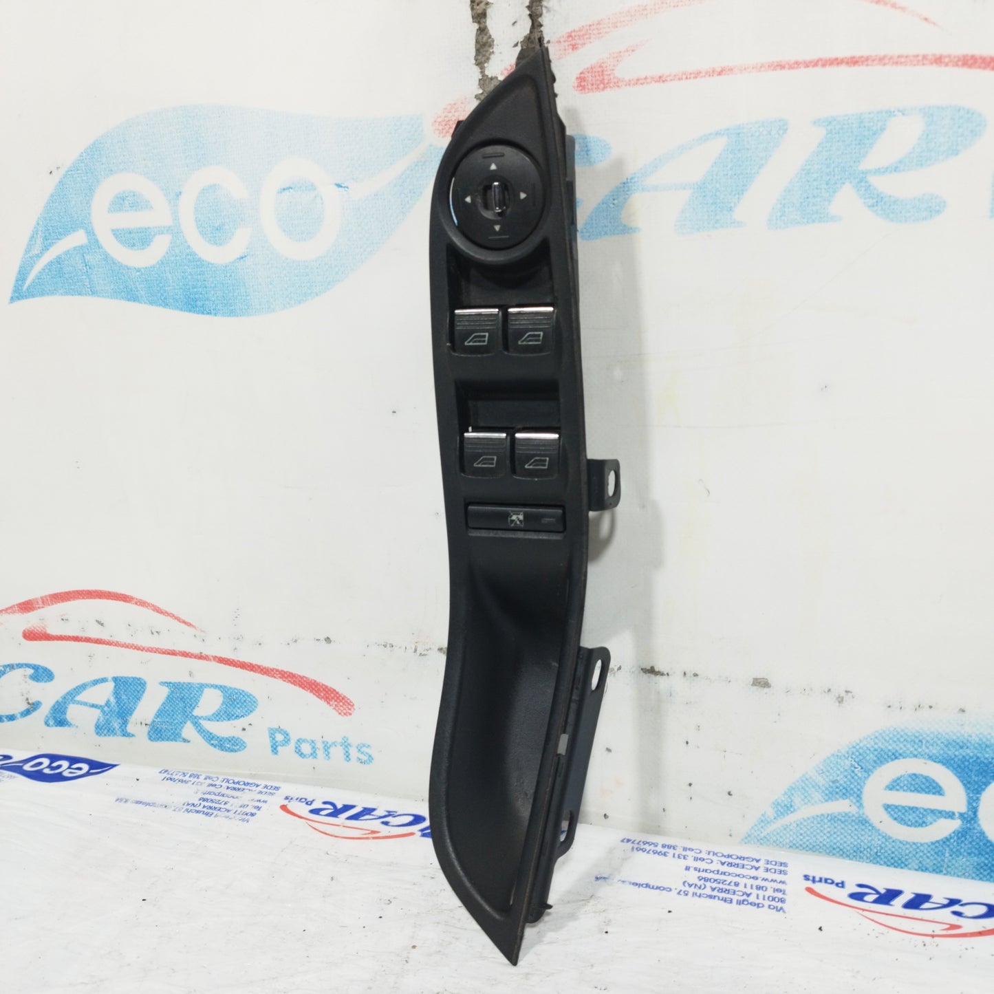 Pulsantiera anteriore sx Ford Focus 2011 Cod: 35010020924 ecoAC11059