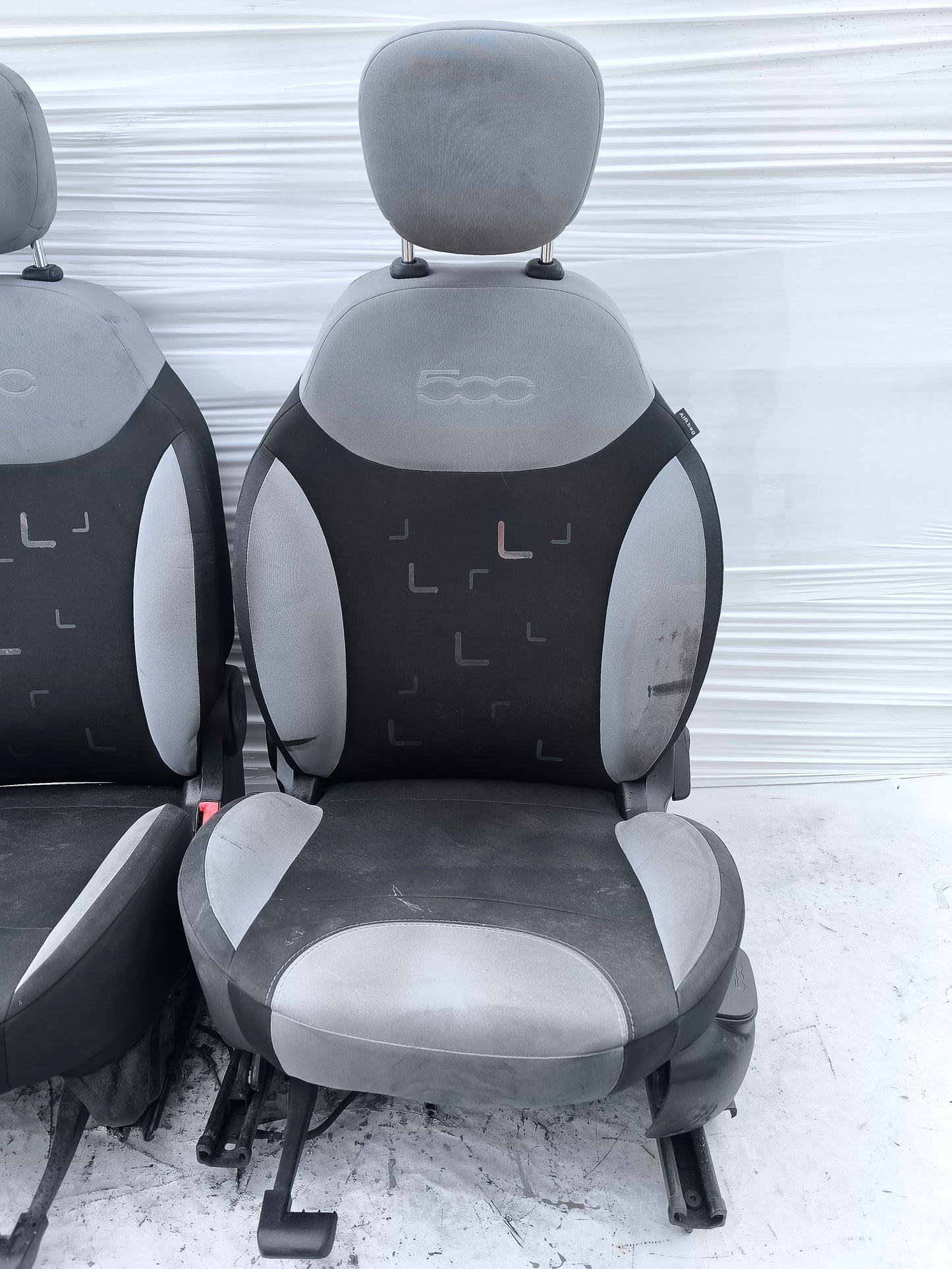 Sedili anteriori Fiat 500L (330) 2012-2022 ecoAG8457
