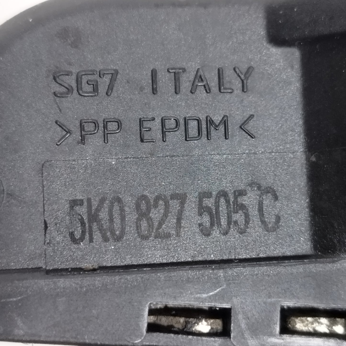 Serratura portellone Volkswagen Golf VI (5N1) 2008-2013 cod: 5k0827505C ecoAC16389