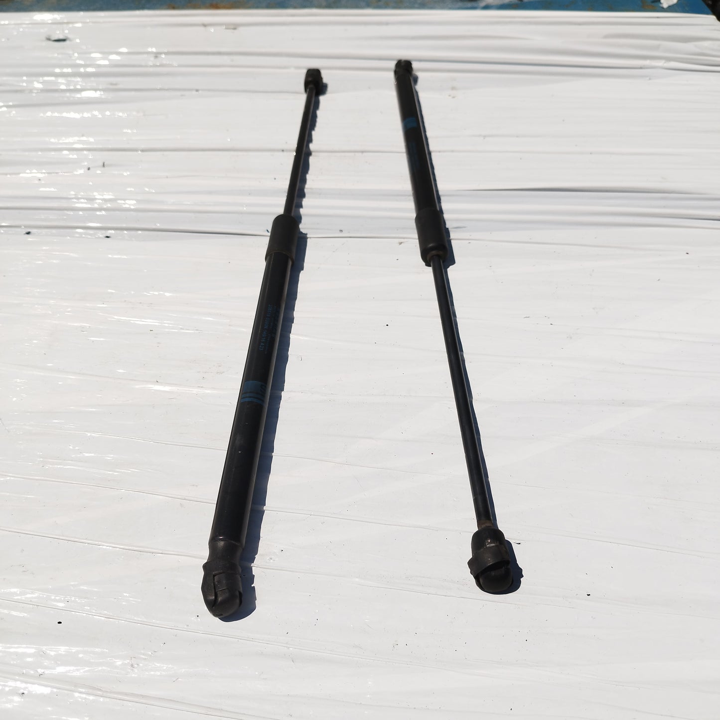 Ammortizzatori portellone Mercedes Classe A W176 2012-2018 cod: A1769800264/08 ecoAC15797