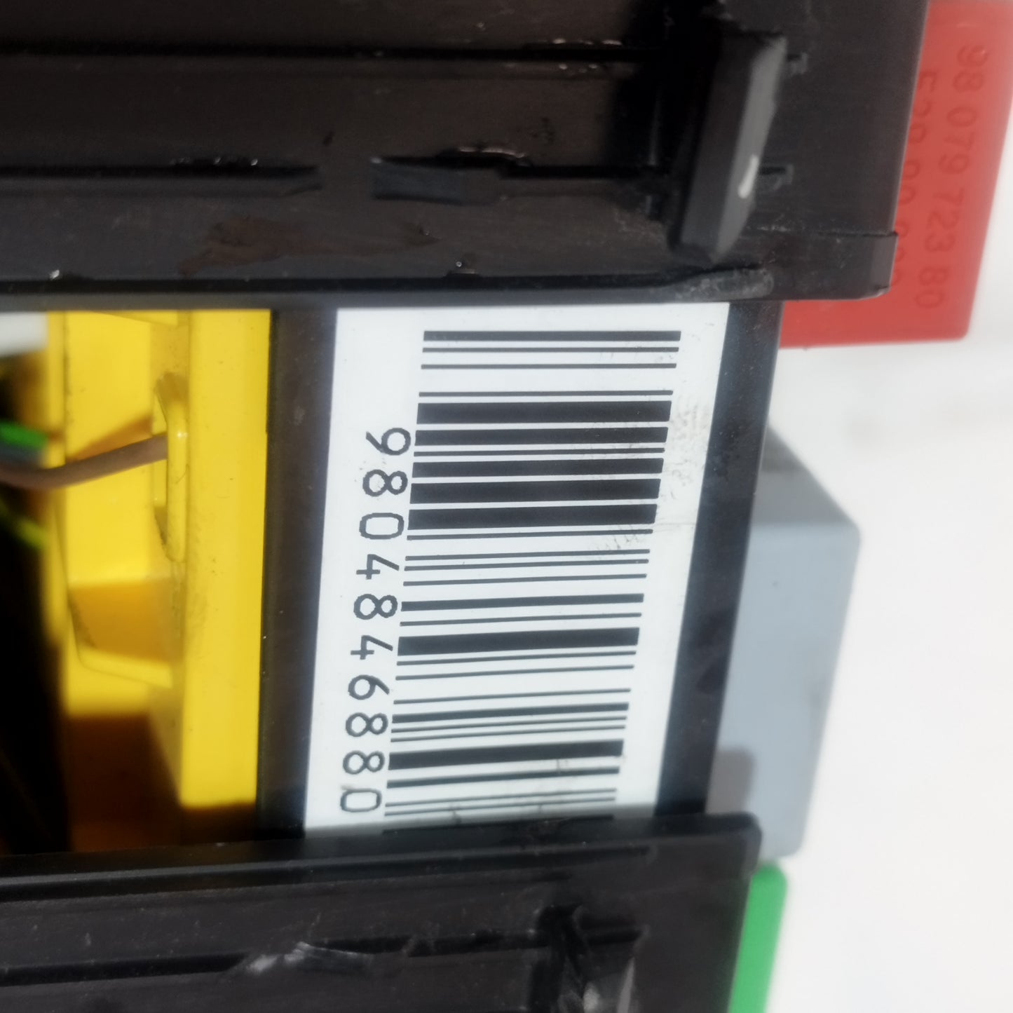 Centralina portafusibili Peugeot 208 1.6 HDI 2018 Cod: 9804846880 ecoAC13723