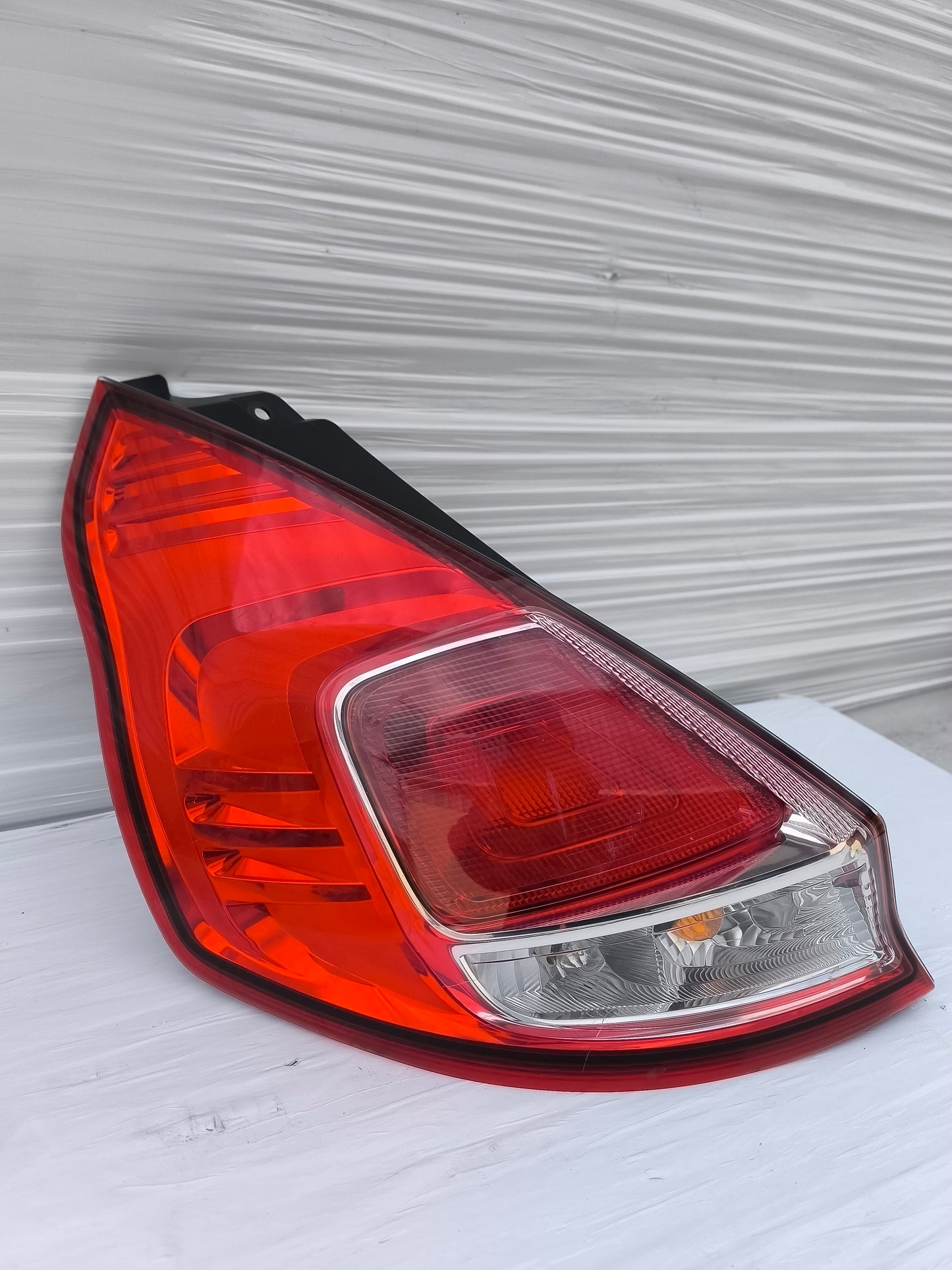 Fanale posteriore sx Ford Fiesta 2011 ecoAG7848