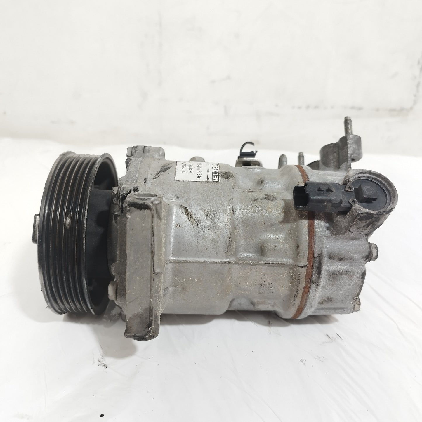 Compressore aria condizionata Peugeot 2008 I (A94 / CU) 1.5 BlueHdi 100CV 2018-2019 cod: 9827850380 ecoAC16653
