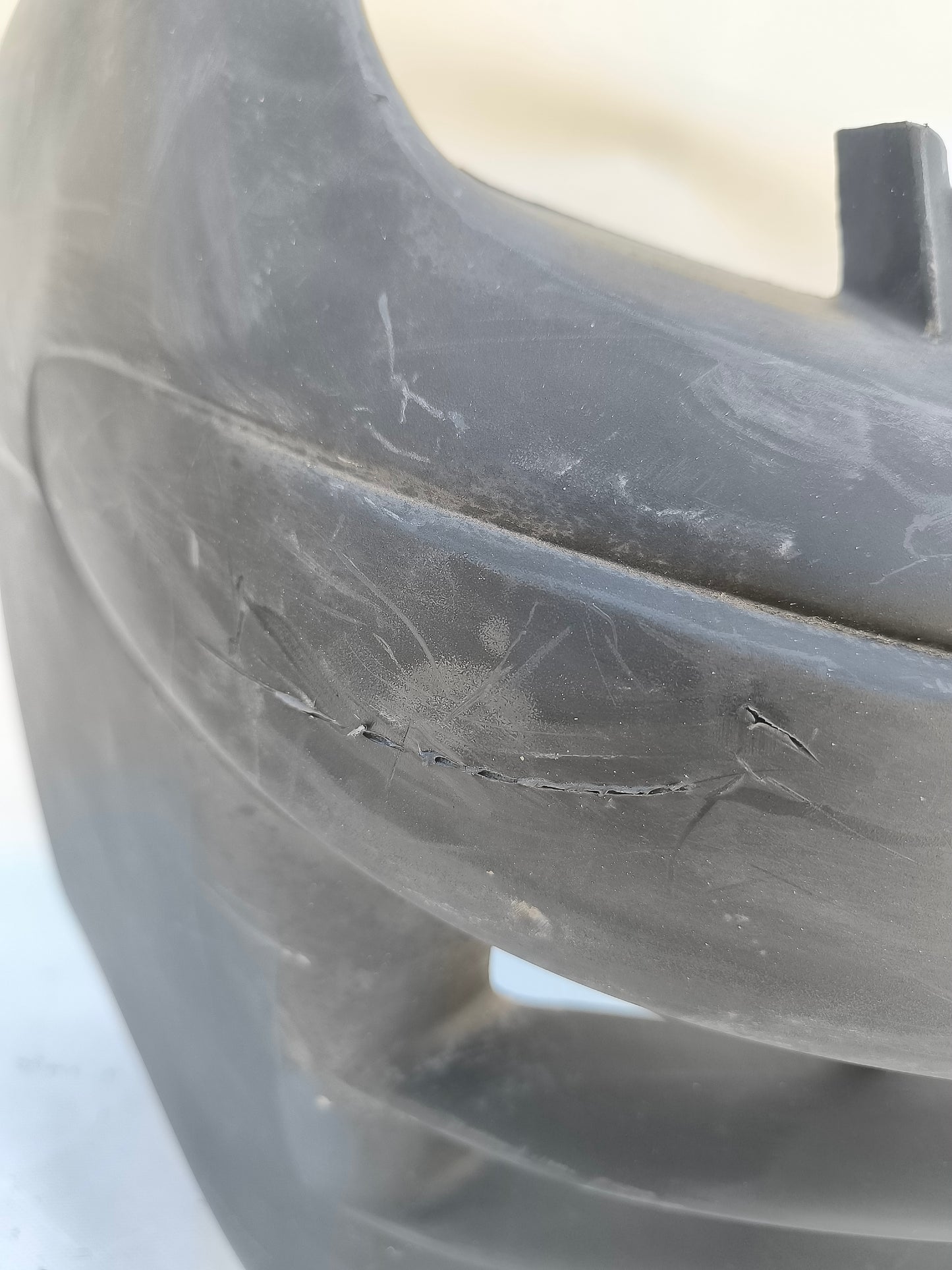 Paraurti anteriore nero plastica Fiat 600 anno 200 ecoAG7217