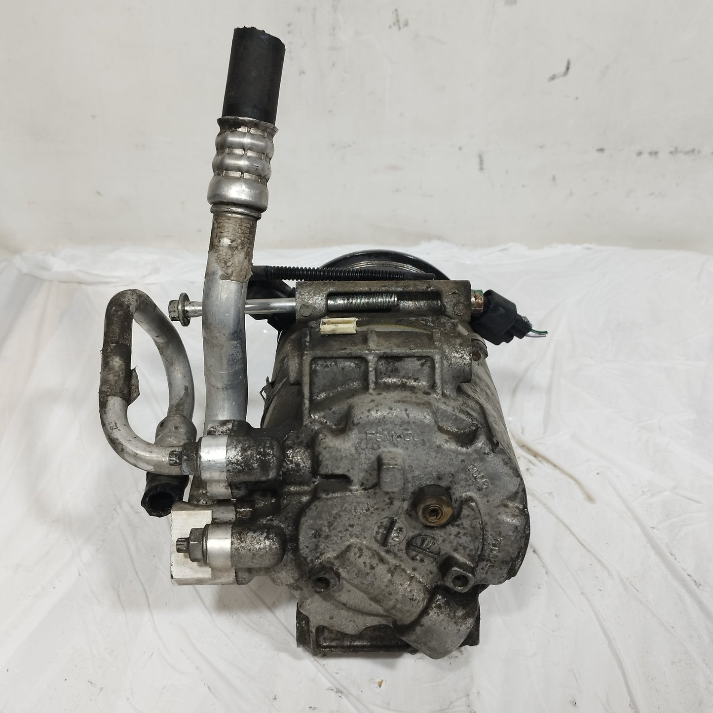 Compressore a / c Ford C-Max 1.6 / 1.8 D 2003-2011 ecoAC16264