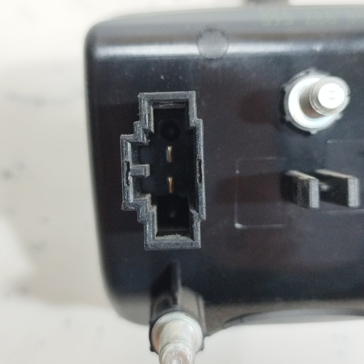 Seat Ibiza 2016 tailgate handle code: 6J0827565 ecoAC8808