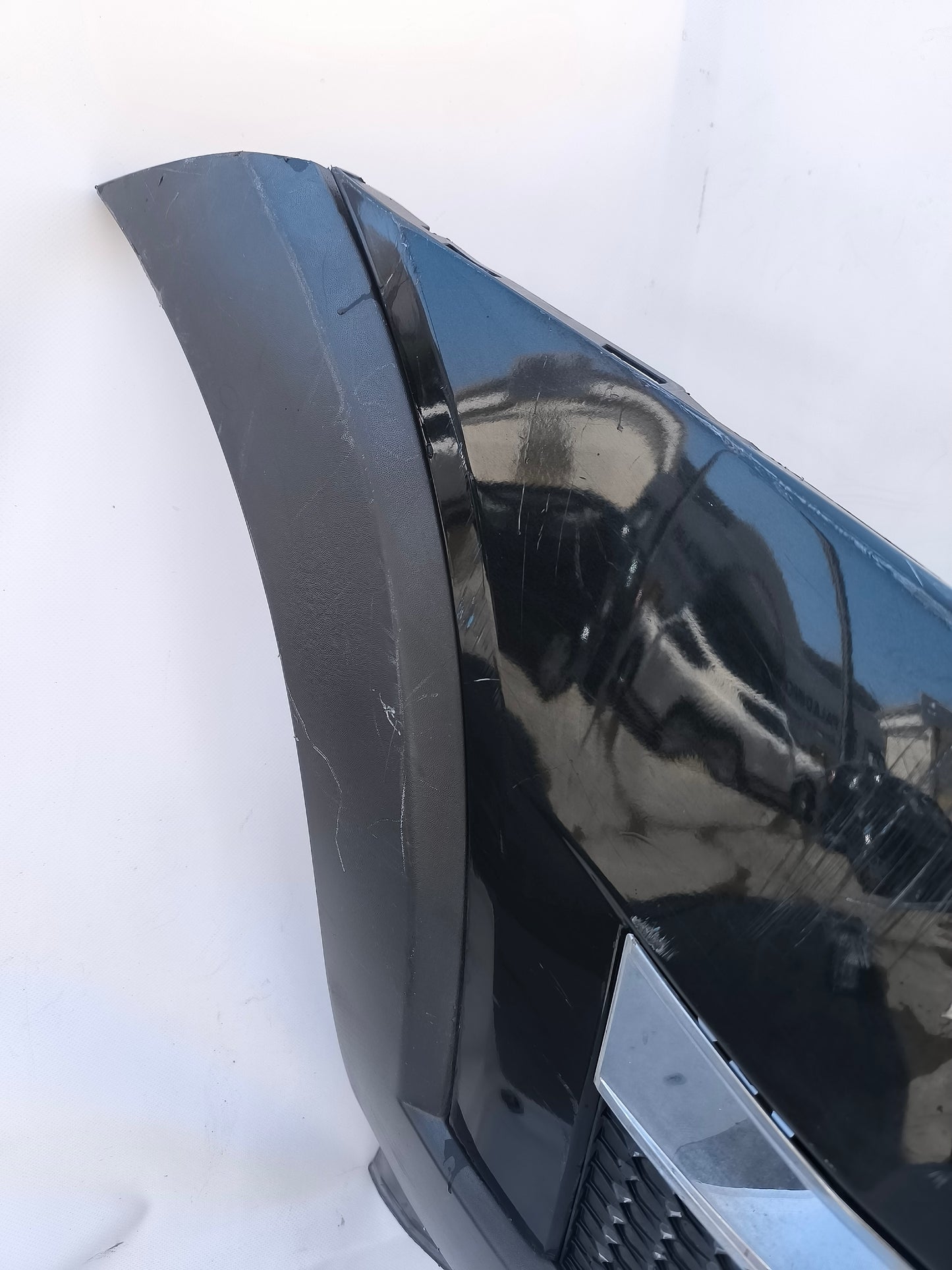 Paraurti anteriore nero Chevrolet Captiva anno 2014 ecoAG7220