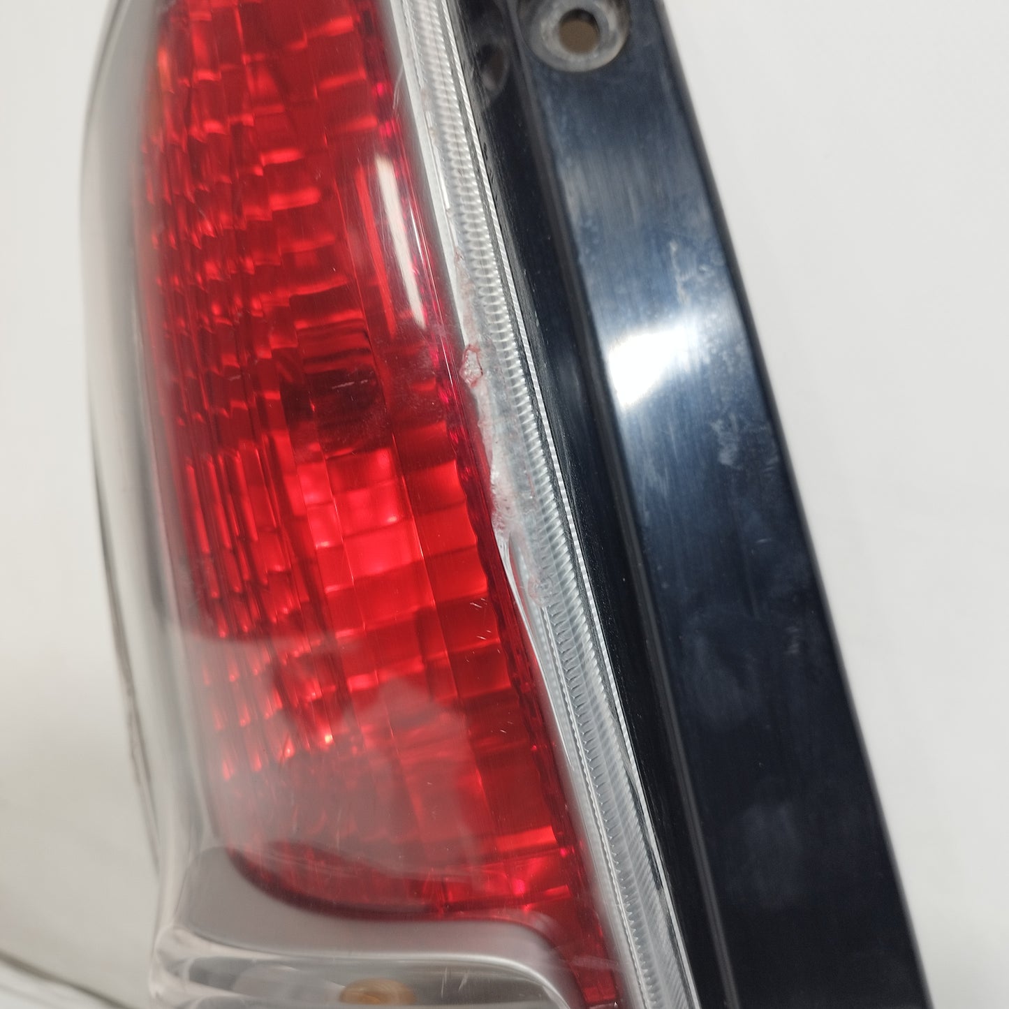 Fanale posteriore sx Daihatsu Sirion 2005 ecoAC13136