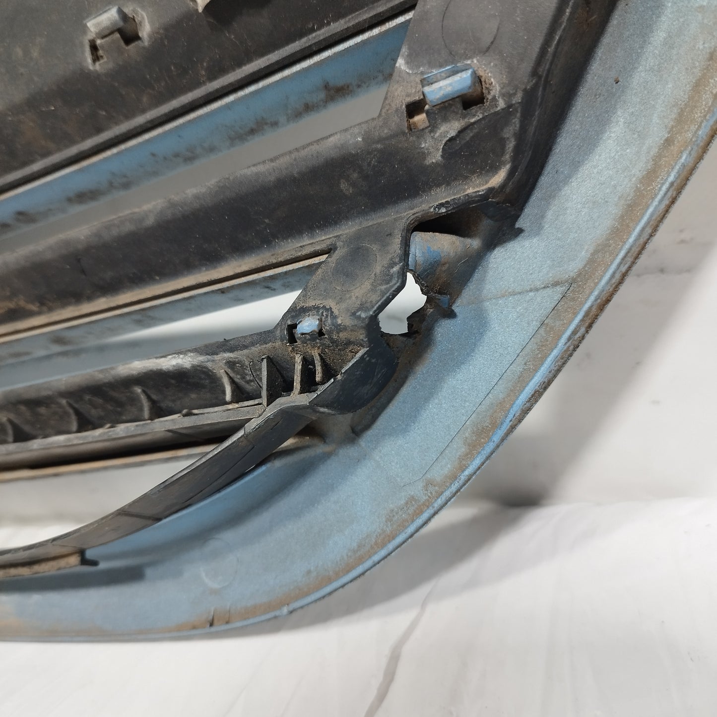 Zentralgrill Citroen C3 2005 Code: 9647156577 ecoAC13981