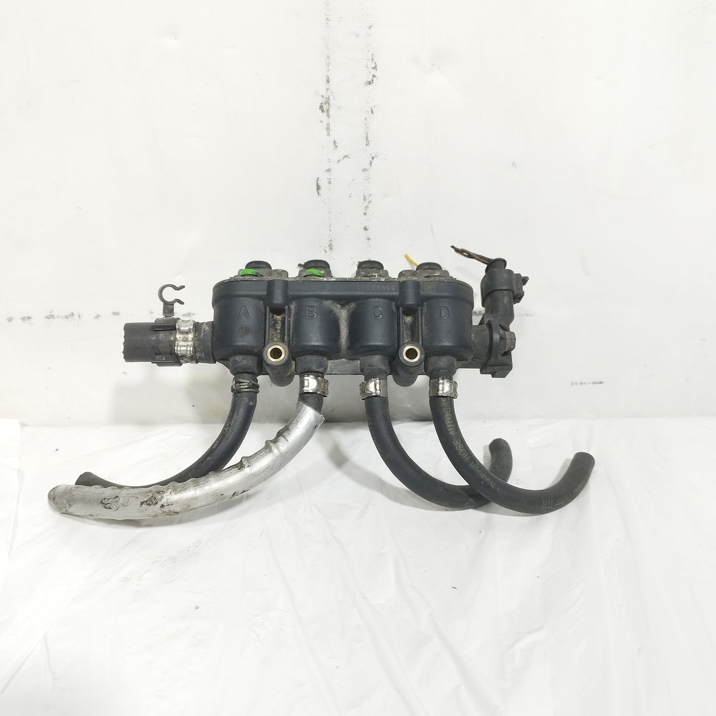 Iniettori Opel Corsa 1.2 B / GPL 2012 cod: 110R-000057 ecoAC15155