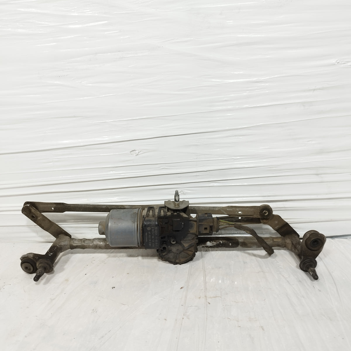 Motorino tergicristalli Volkswagen Polo (6R / 6C) 2009-2017 cod: 0390241566 ecoAC17399