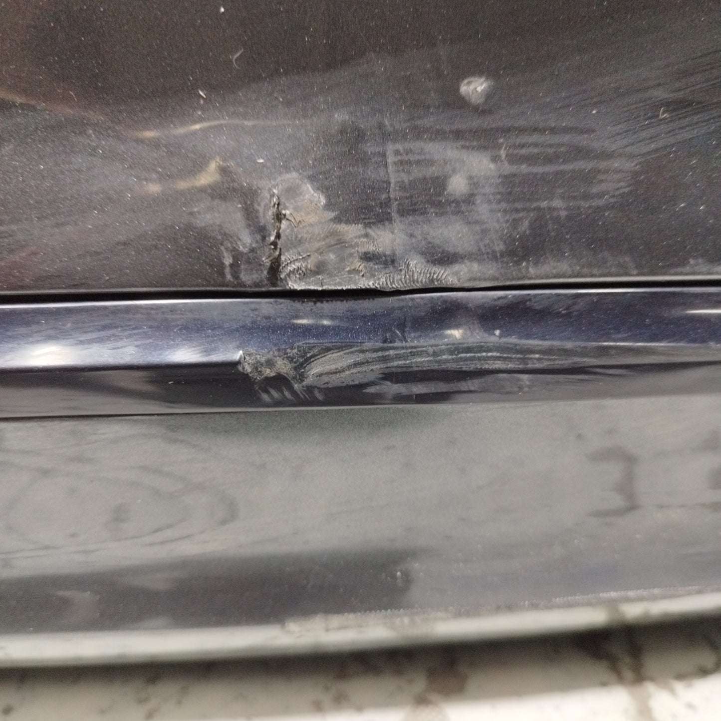 Heckstoßstange in Dunkelgrau für Audi A5 40 G-tron 2019 ecoAC10323