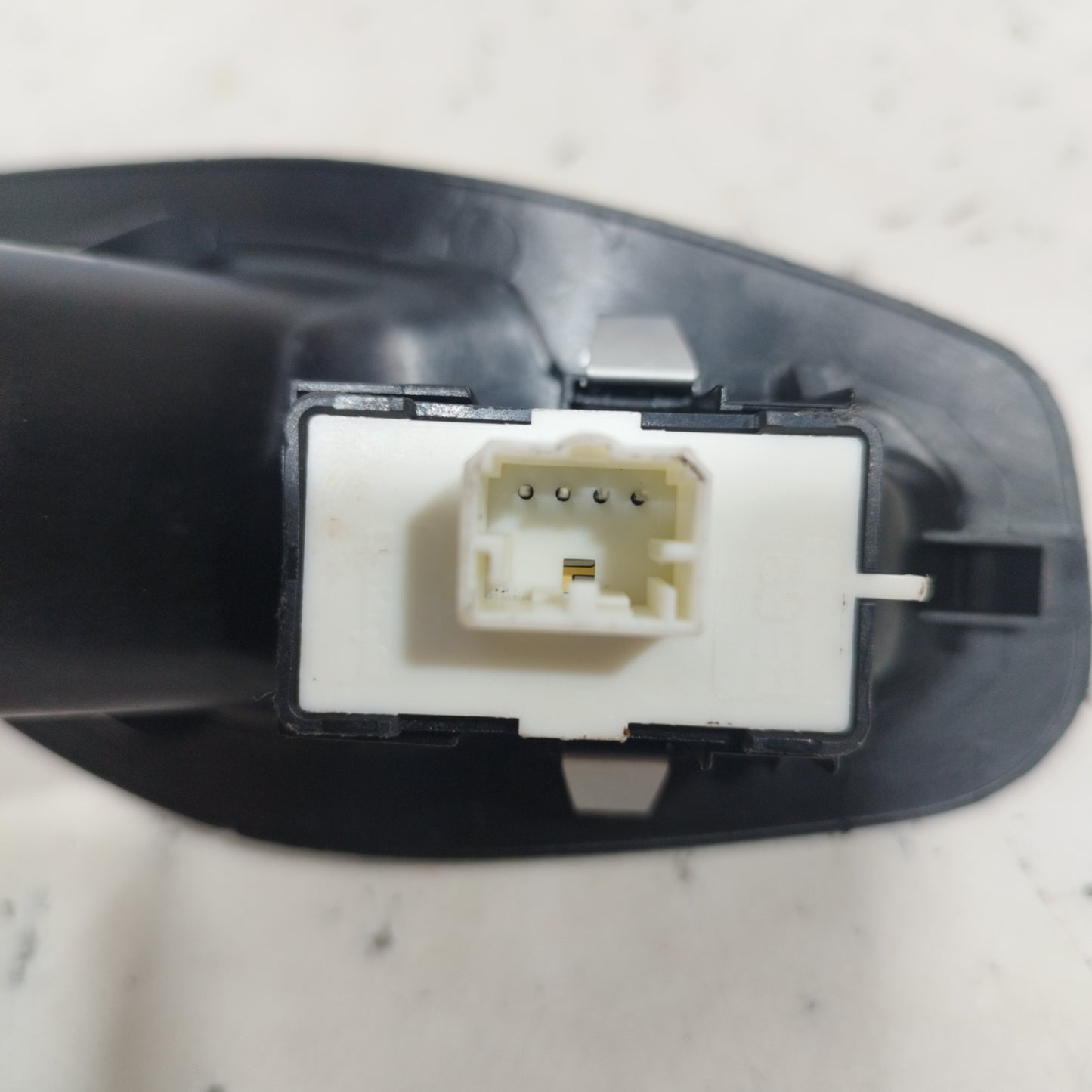 Rear right button panel Fiat 500x 2014 ecoAC8643