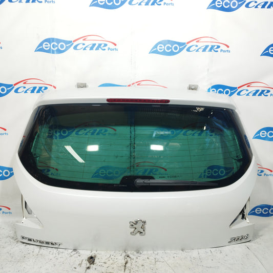 Pearl white tailgate Peugeot 3008 2011 ecoAC9602