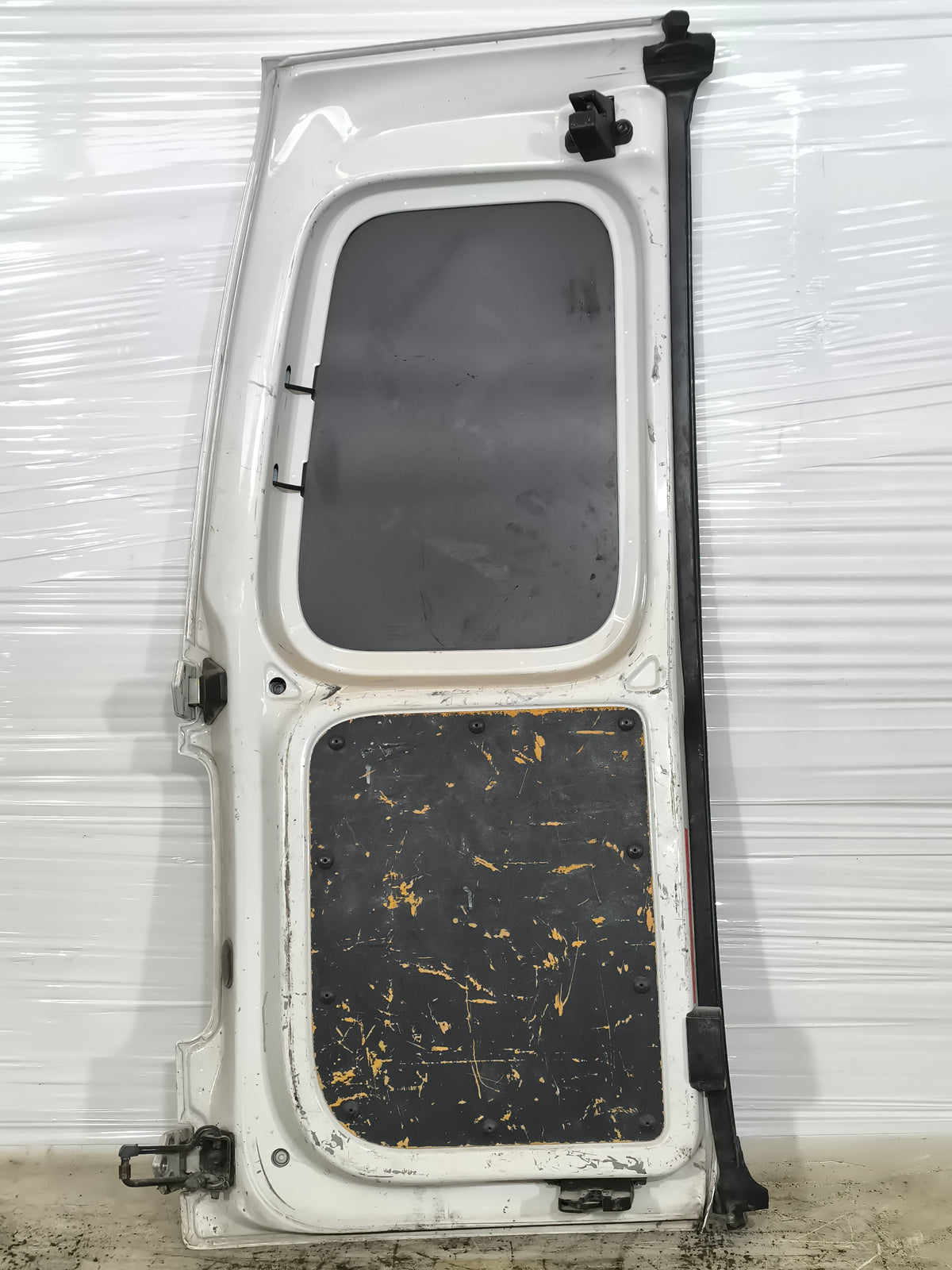 Porta di carico posteriore dx bianco Volkswagen Caddy II (2K) anno 2010-2015 ecoAG9718