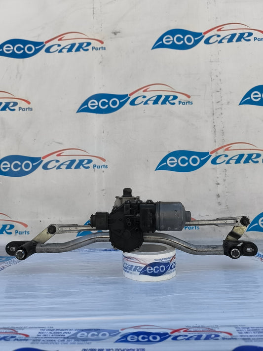 Front windshield wiper motor Alfa Romeo Giulietta 2012 code: 0390243019 ecoAG5862
