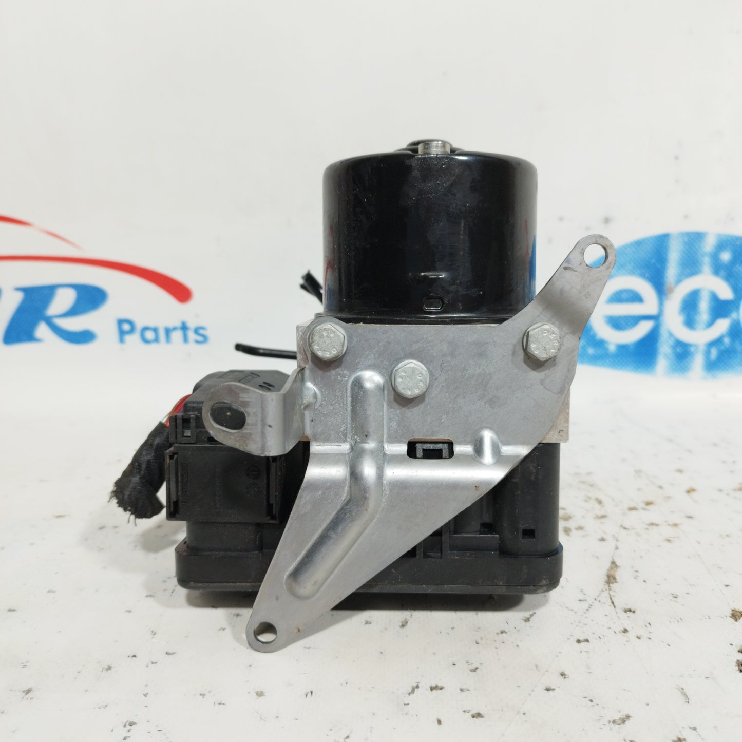 ABS pump BMW Serie 1 e81 2.0 D 2008 cod: 34526784764-01 ecoAC8695