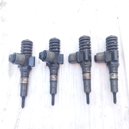 Iniettori Audi A4 B7 2.0 TDI 140cv 2003-2008 cod: 0414720404 ecoAC16020