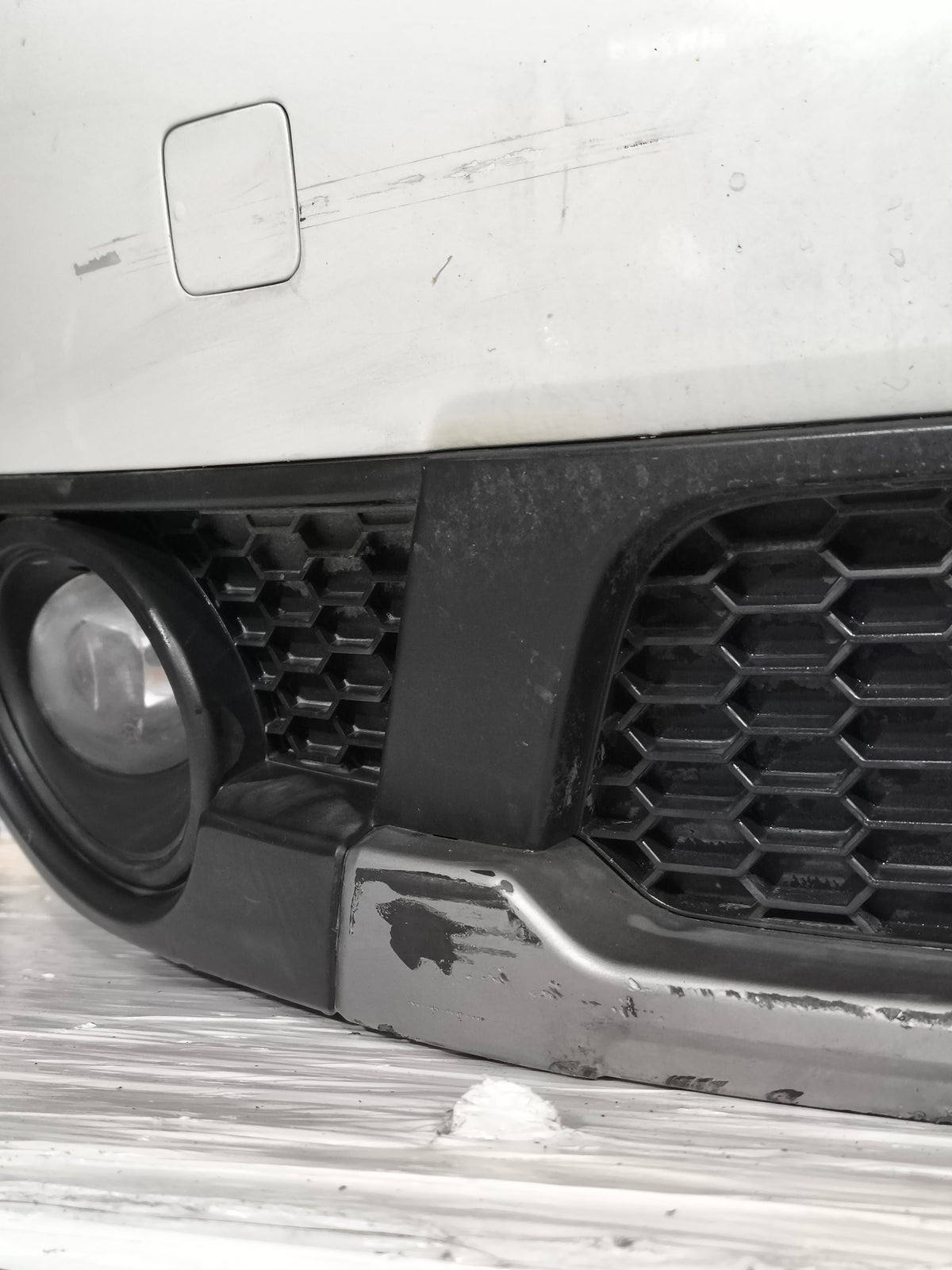 Paraurti anteriore bianco Chevrolet Orlando (J309) anno 2011-2015 ecoAG9840