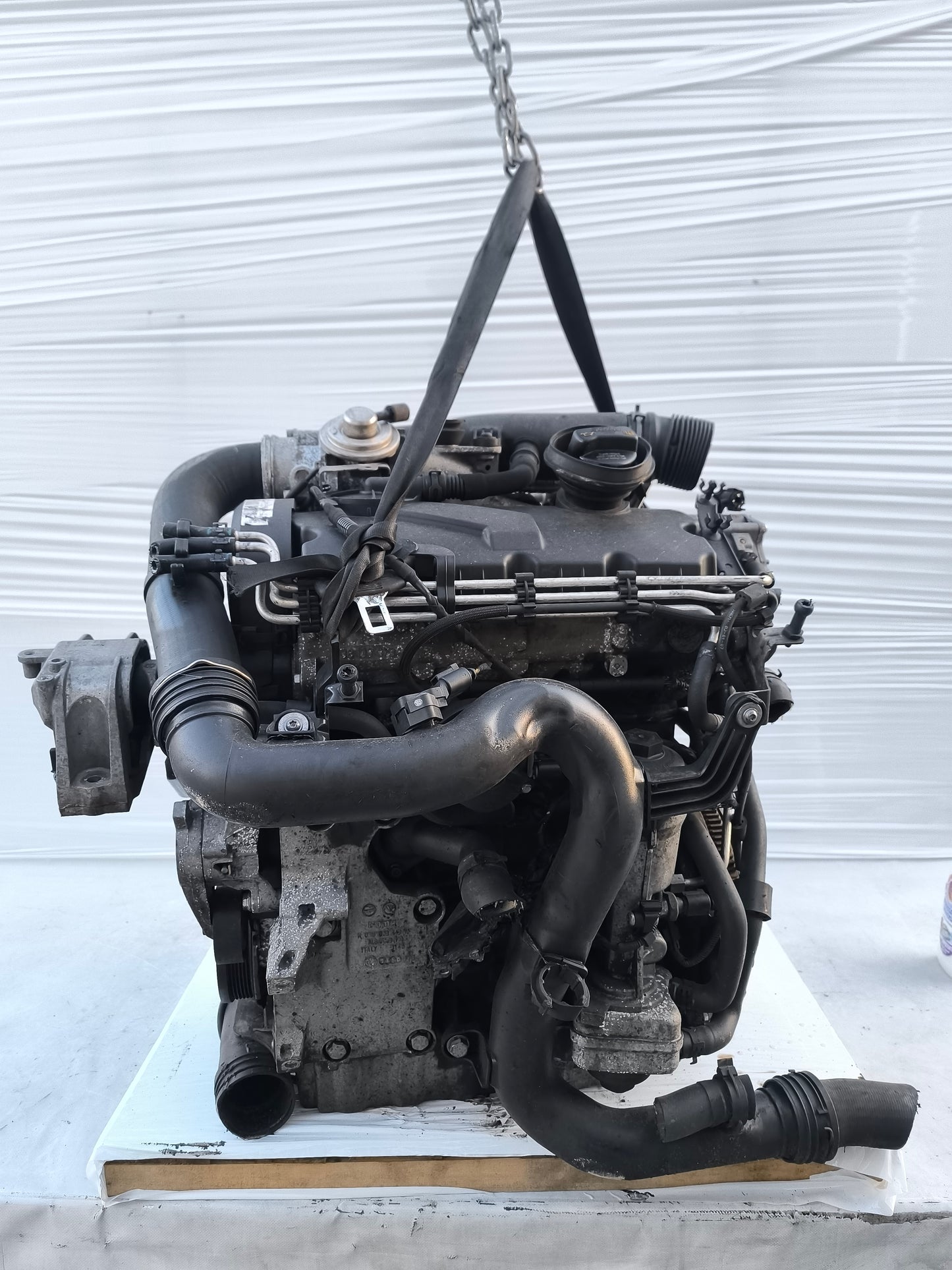 Motore Volkswagen Golf 5 1.9 TDI 105CV 2008 cod: BXE ecoAG7911