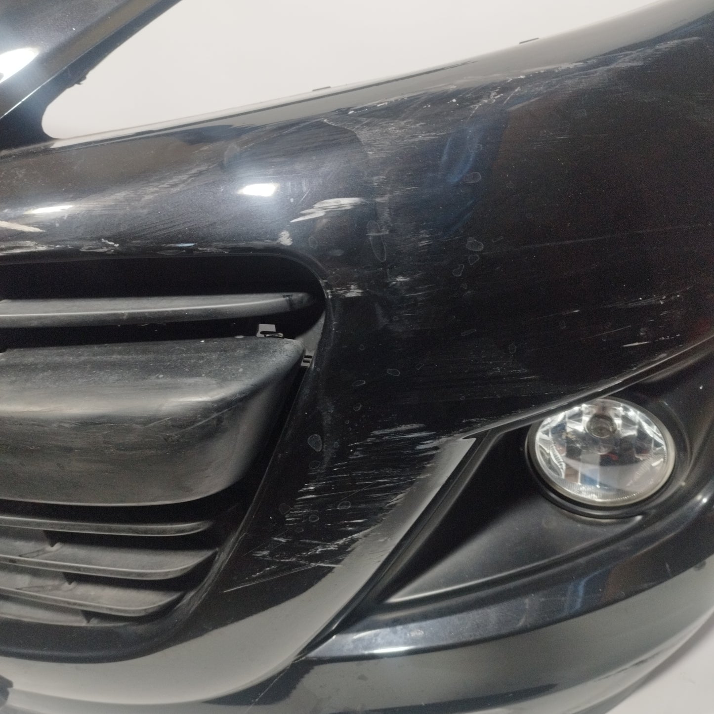 Black front bumper Peugeot 207 2008 ecoAC11299