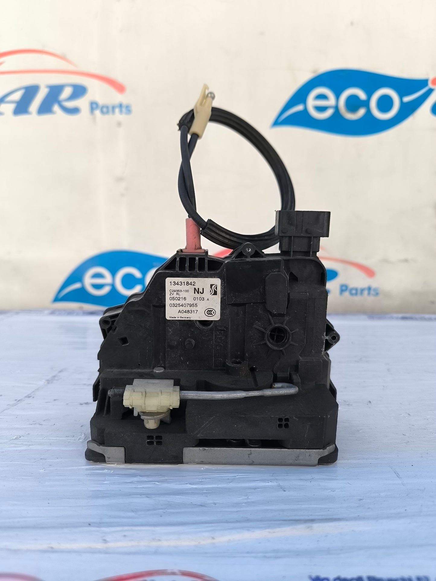 Rear left lock Opel Corsa E cod.13431842 ecoAG6175