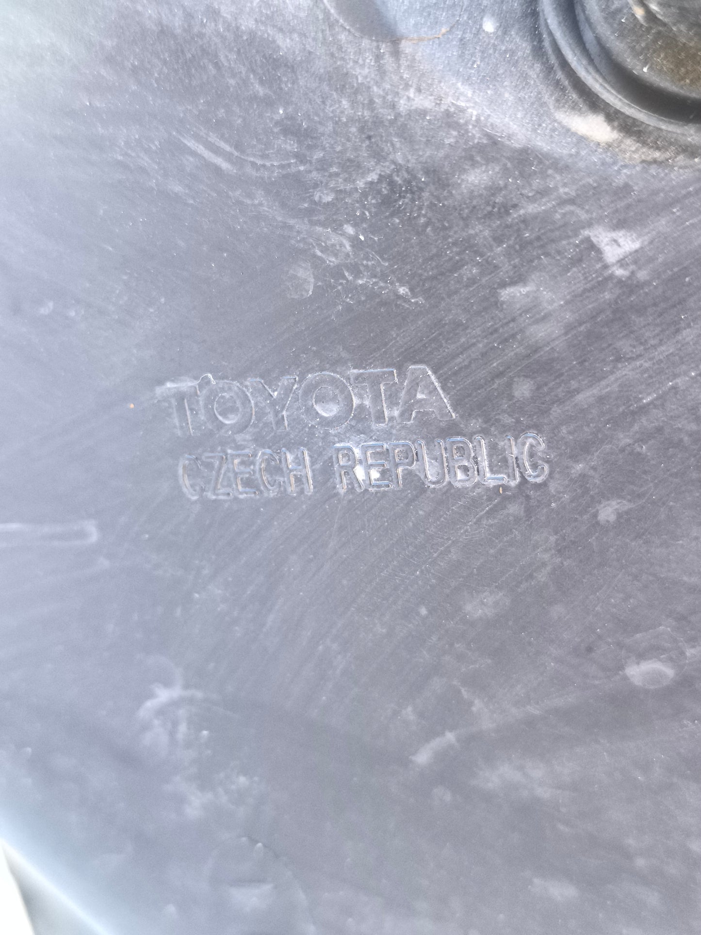 Fanale anteriore sx Toyota Yaris anno 2014 ecoAG7568