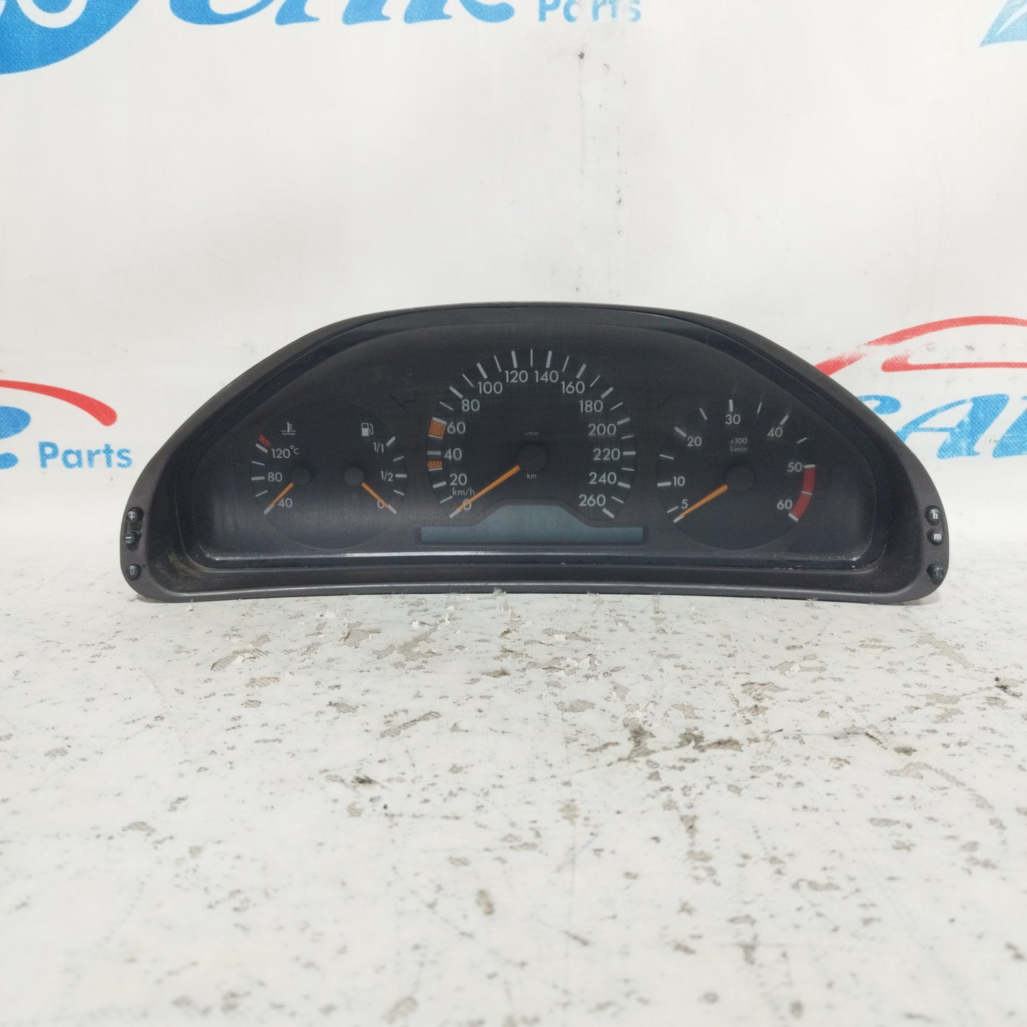 Mercedes E-Klasse 3.2 B W210 1999 Instrumententafel-Code: 87001345 ecoAC9341