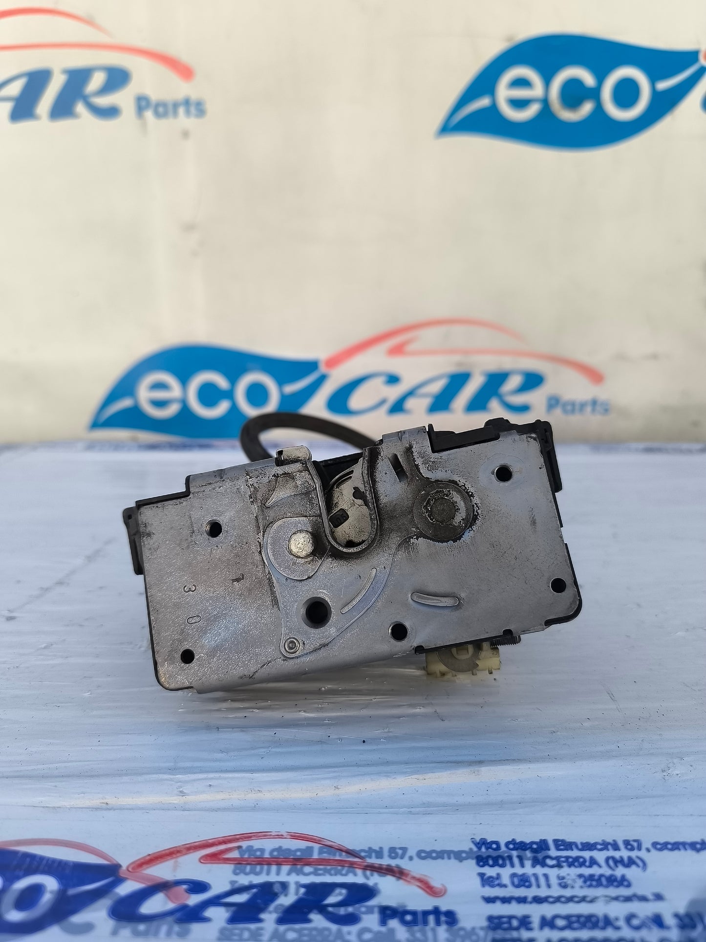 Rear left lock Opel Corsa E cod.13431842 ecoAG6175