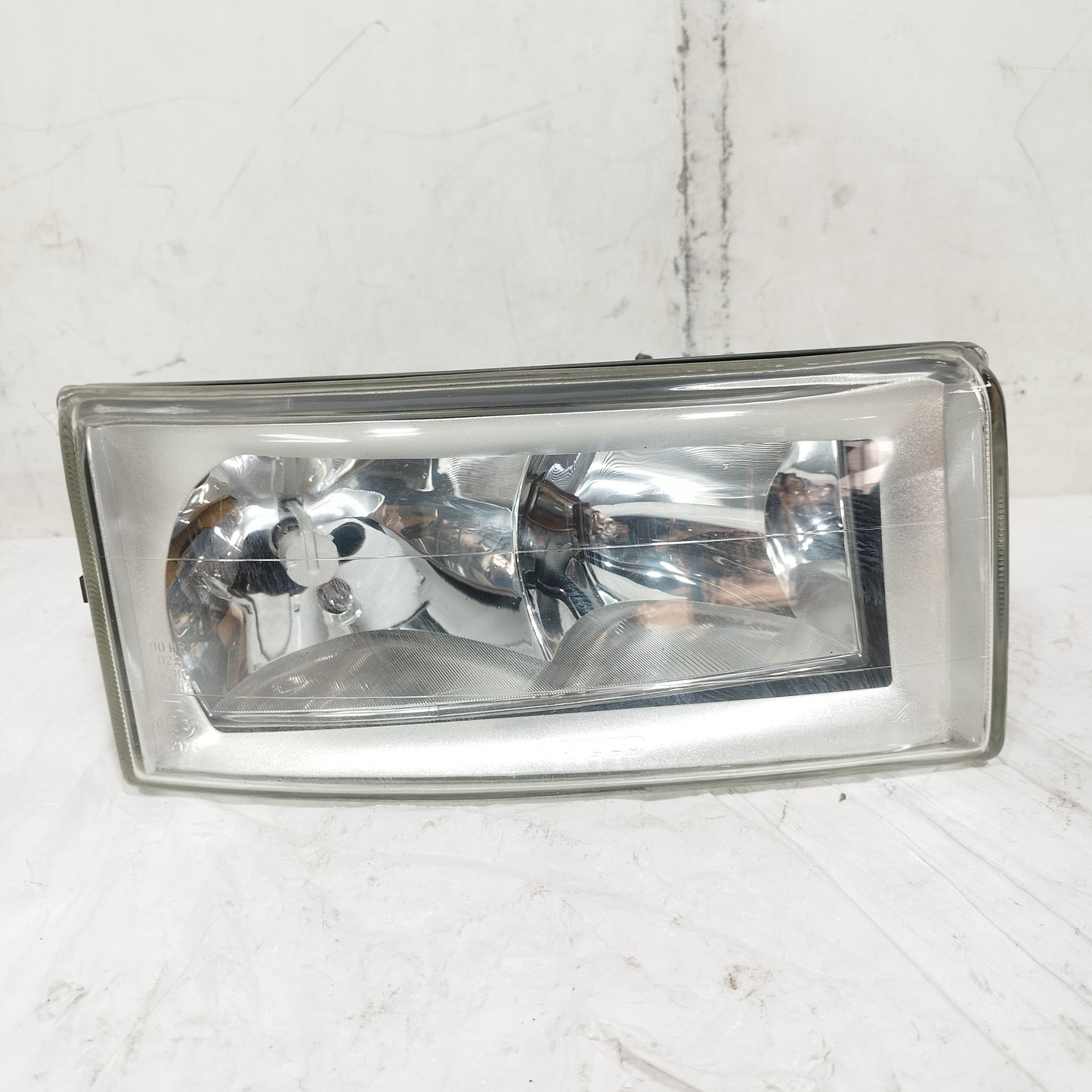 Fanale anteriore dx Iveco Daily C13 1999-2006 cod: 500307754 ecoAC16650