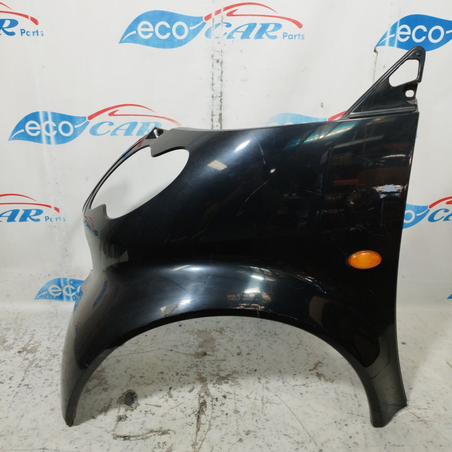 Schwarzer linker Kotflügel vorne für Smart Fortwo 450, Baujahr 2004, ecoAC10078